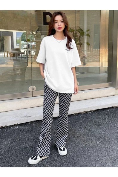 Unisex Beyaz Sweet Baskılı Oversize Tshirt - 2