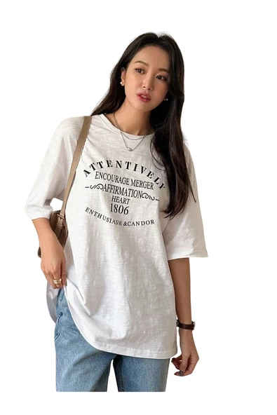 Unisex Beyaz Attentive Baskılı Oversize T-shirt