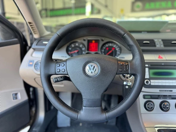 Volkswagen Golf 5 Uyumlu Araca Özel Direksiyon Kılıfı (NOKTA DÜZ)