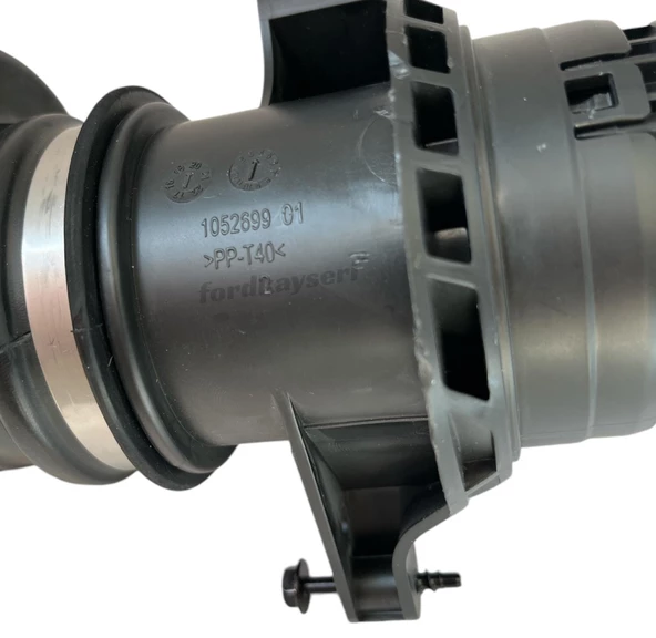 Ford Hava Filtre Hortumu Komple Sensörlü Braketli 1052699 01 - 8