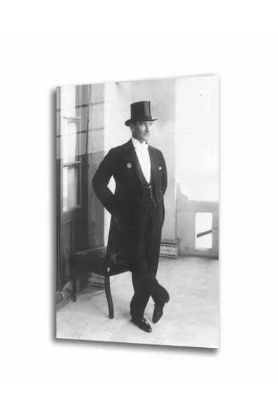 AlpiLeo Atatürk Alp Özel Cam Tablo Dayanıklı Temperli Cam 4 Mm ürün görseli 1