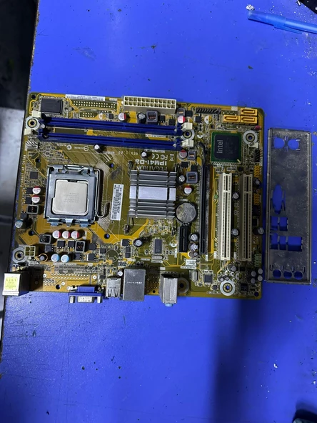 Pegatron IPM41-D3 - DDR3 Ram Destekli 775 pin soket Anakart 2.EL KULLANILMIŞ