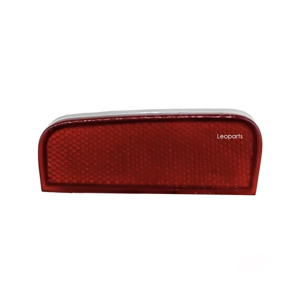LEOPARTS Toyota Yaris Arka Tampon Reflektörü Sağ 2017-2019 81910-0D040
