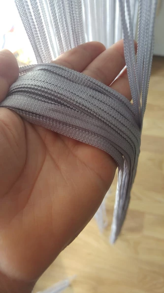 İP MODEL GRİ RENK İP PERDE 190 Cm En 280 cm Boy  2 mm şeritler halinde hazır ip perde