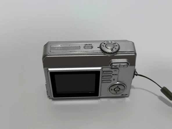 Konica Minolta Dimage E 500 5MP Kompakt Dijital Fotoğraf Makinesi 2.El - 4