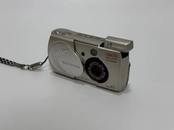 Olympus Camedia C-2 Zoom 2MP Kompakt Dijital Fotoğraf Makinesi 2.El