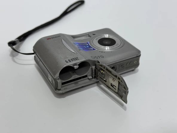 Braun D570 5MP Kompakt Dijital Fotoğraf Makinesi 2.El - 6