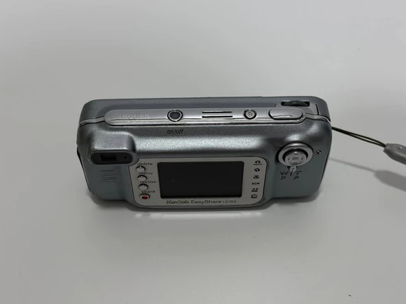 Kodak Easyshare LS753 5MP Kompakt Dijital Fotoğraf Makinesi 2.El - 5