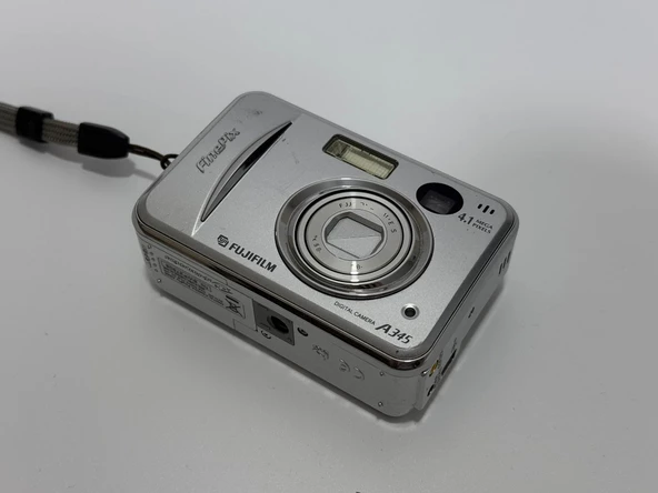 Fujifilm FinePix A345 4.1MP Kompakt Dijital Fotoğraf Makinesi 2.El - 7