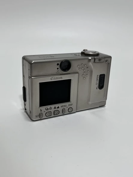 Canon Ixus V PC1012 2.1Mp Kompakt Dijital Fotoğraf Makinesi 2.El - 2