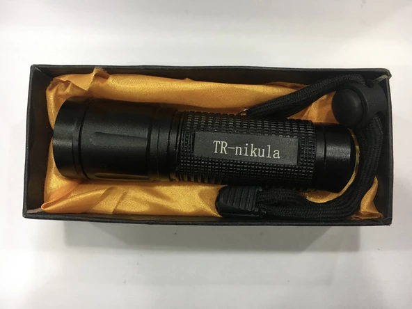 Trnikula Beyaz Led Işıklı Mini Fener D35