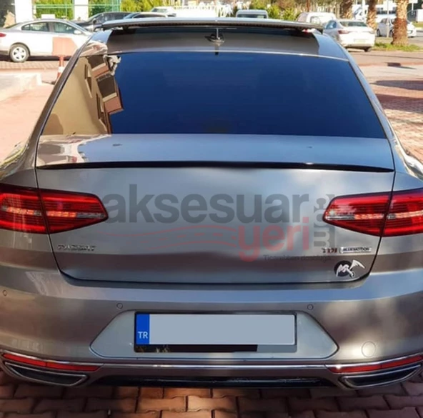 Volkswagen Passat B8 Spoiler Parlak Siyah Boyalı İthal Ürün Plastik