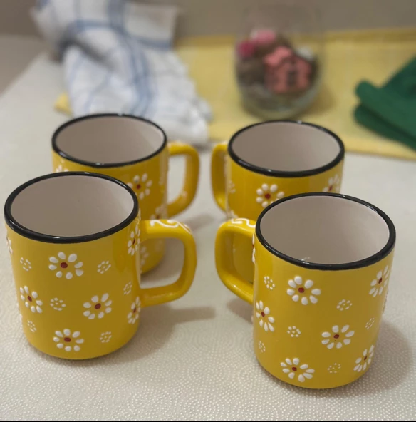 Papatya Çiçek Desen 2 li Çay Kahve Kupa Lokumluk Sarı Kase - 2