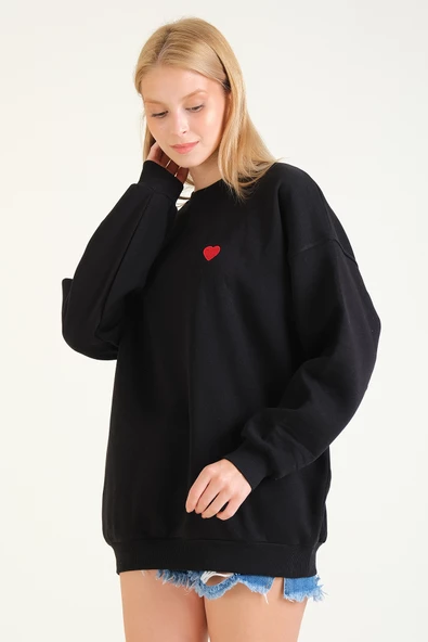 Kadın Kalp Nakışlı 3 İp Şardonlu Oversize Sweatshirt Siyah - 4