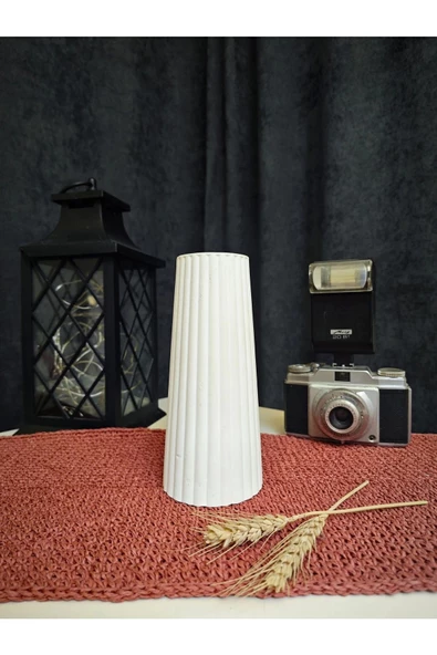 Beyaz Iskandinav Vazo 20cm - 3