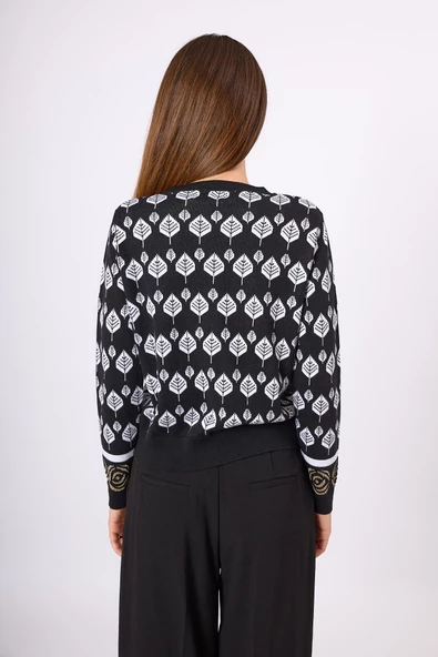 Peraluna Thelma Yaprak Jakarlı Kadın Triko Hırka - Siyah/Ekru - 9