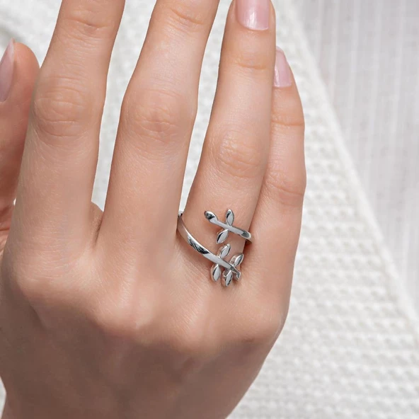 Yaprak Desenli 925 Gümüş Kadın Yüzük - 3