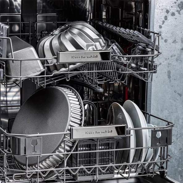 KitchenAid CC006068-001 8´li Mini Dikdörtgen Kek Kalıbı - 7