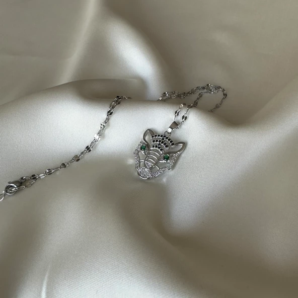 Taşlı Zarif Kaplan Kolye - Resim 2