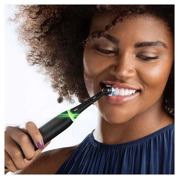 Oral-B iO 5 Siyah Şarjlı Diş Fırçası - 6