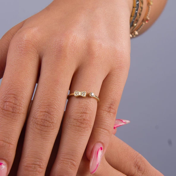 14 Ayar Altın Fiyonk Formlu Ayarlanabilir Yüzük 1,56 gr - 2