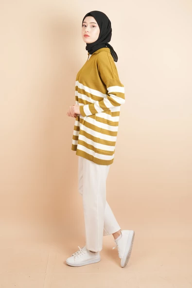 V Yakalı Üst Gömlek Yaka Çizgili Basic Tunik Kazak Yağ Yeşili - 3