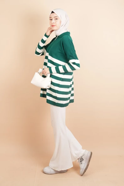 V Yakalı Üst Gömlek Yaka Çizgili Basic Tunik Kazak Zümrüt - 3