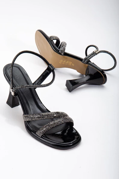 Kalın Sıra Taşlı Sultan Siyah Rugan Kadın Abiye Ayakkabı ürün görseli