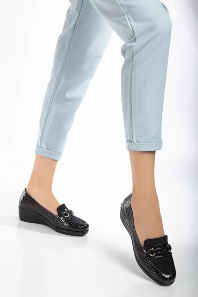 Kadın Dolgu Topuklu Ayakkabı Siyah Rugan Kroko Baskılı - Resim 2