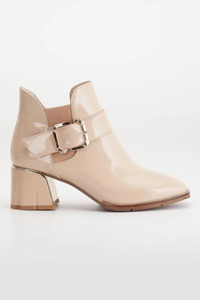 Kadın Topuklu Bot Bej Rugan Tokalı Klasik Vardola Taban - Resim 3