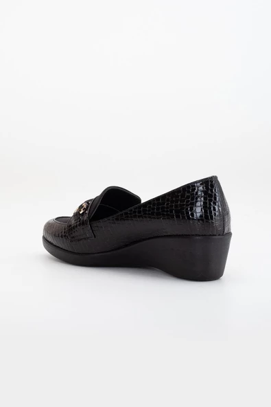 Kadın Dolgu Topuklu Ayakkabı Siyah Rugan Kroko Baskılı - Resim 5