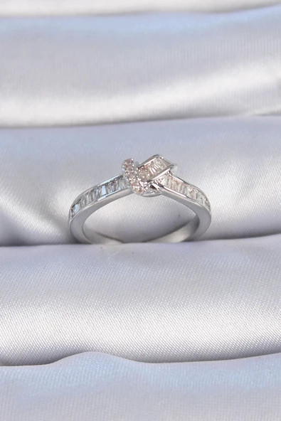 Pirinç Gümüş Renk Zirkon Taşlı Düğüm Model Kadın Yüzük ürün görseli 1