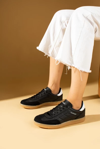 Pembe Potin Dikiş Detaylı Rahat Taban Bağcıklı Kadın Sneakers 001-1007-24ZÇT