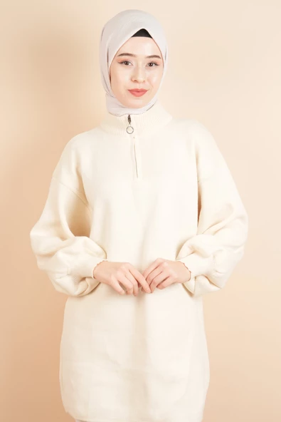 Balon Kol Düz Basic Hakim Yaka Fermuarlı Tunik Kazak Krem