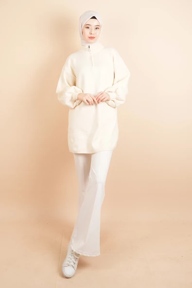 Balon Kol Düz Basic Hakim Yaka Fermuarlı Tunik Kazak Krem - 2