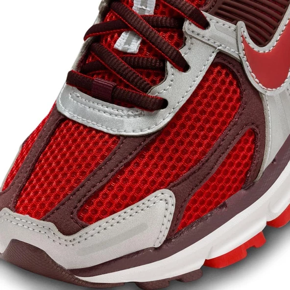 NİKE Wmns Air Zoom Vomero 5 'Mystic Red' FN7778-600 - 3