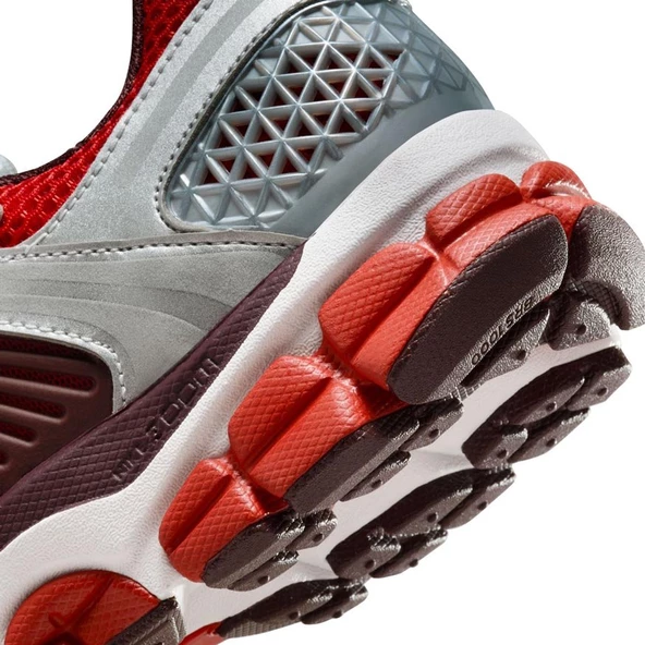 NİKE Wmns Air Zoom Vomero 5 'Mystic Red' FN7778-600 - 4