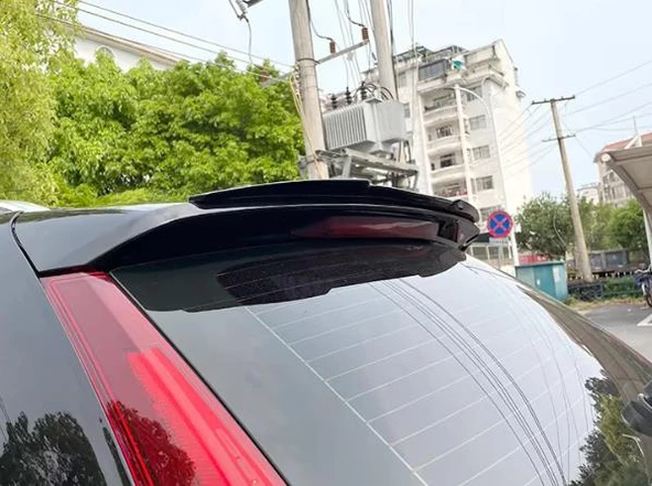 Volvo XC60 Uyumlu Spoiler PianoBlack 2018-2021 - 6