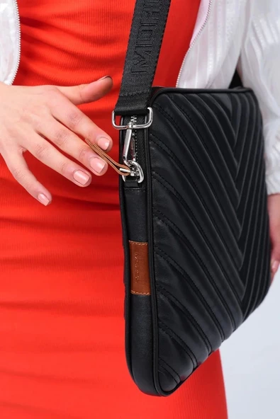 Omuz Askılı Macbook Air Pro 13.3-14" İnç Siyah Notebook Laptop Kılıfı - 3