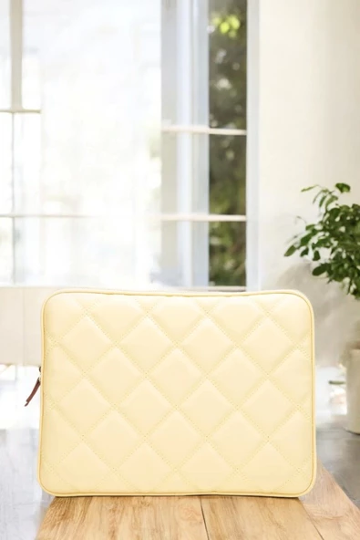 Kapitone Macbook Air Pro 13.3 & 14 İnç Sarı Laptop Tablet Kılıfı - 6