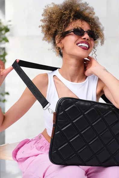 Kapitone Macbook Air Pro 13.3 & 14 İnç Siyah Laptop Tablet Kılıfı - 4