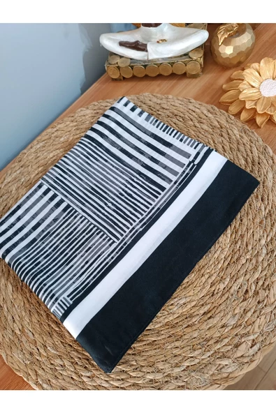 Tesettür Tarz Modern Ve Şık Son Moda Kapalı Siyah Beyaz Çizgili Desen Şal 1 Adet - 2