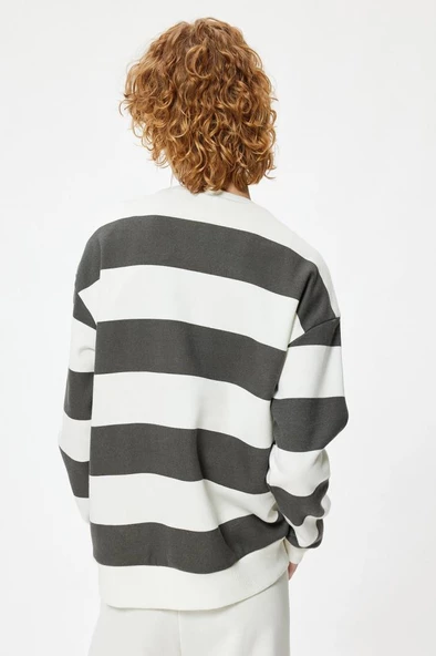Koton Oversize Sweatshirt Bisiklet Yaka Uzun Kollu Renk Bloklu - 4