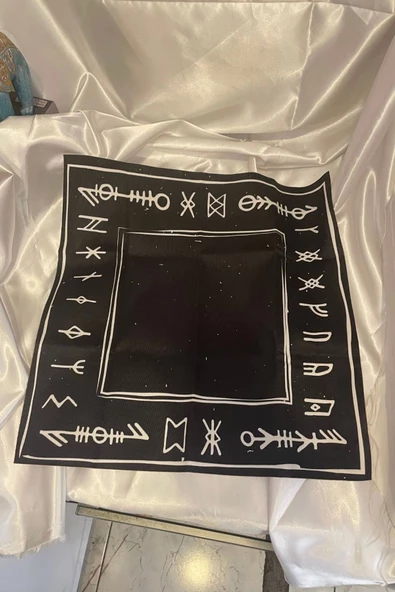 Sunak Örtüsü Rune Semboli Taşları Run Taşları Örtüsü Sunak Nordic Runes Örtüsü Sunağı El İşi Ouija - Resim 4