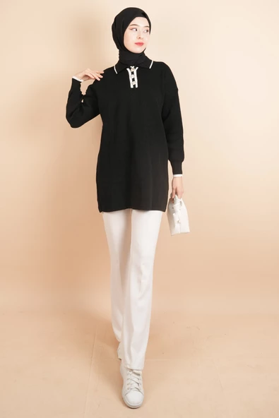 Yaka Ve Düğme Detaylı Tesettür Tunik Kazak Siyah - 2