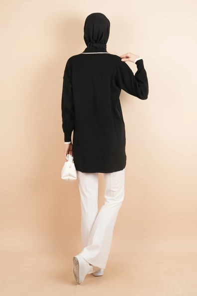 Yaka Ve Düğme Detaylı Tesettür Tunik Kazak Siyah - 3