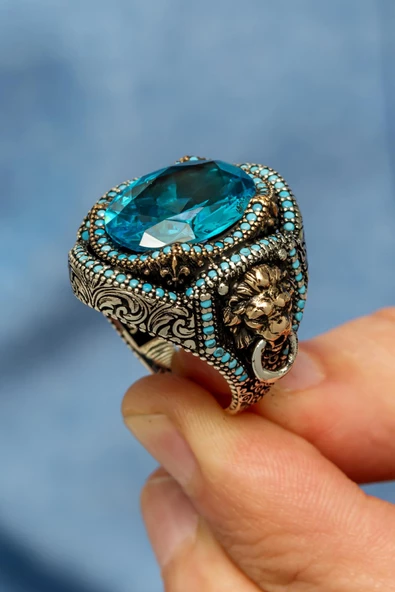 Aqua Mavi Taşlı Aslan Kapı Tokmak Motifli 925 Gümüş Erkek Yüzük ürün görseli