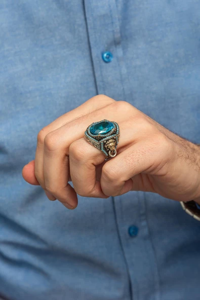 Aqua Mavi Taşlı Aslan Kapı Tokmak Motifli 925 Gümüş Erkek Yüzük - Resim 5