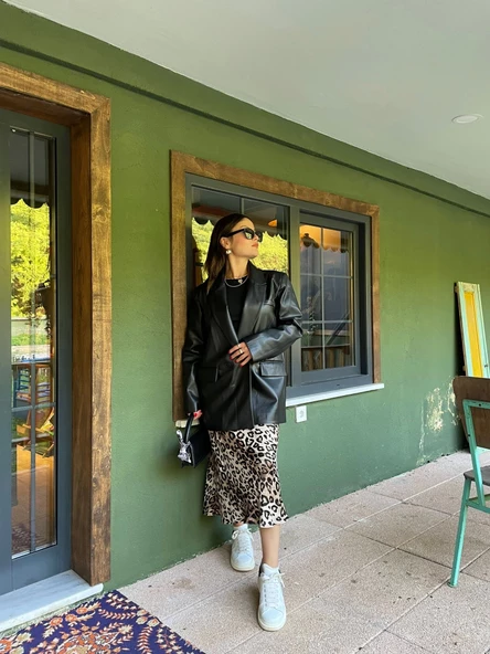 Kadın Kruvaze Yaka Çift Düğmeli Deri Ceket Siyah - 4