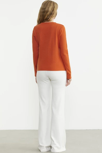 Yaka Detaylı Triko Kazak - Oranj - Resim 5